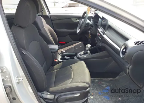 2021 Kia Forte Lxs из США, поврежденный, VIN 3KPF24AD8ME309516